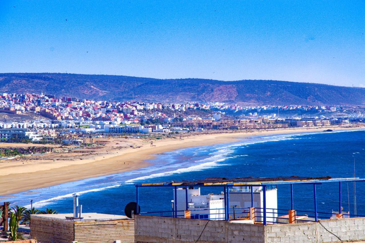 Mouja Surf Camp Hostel Taghazout Exterior photo